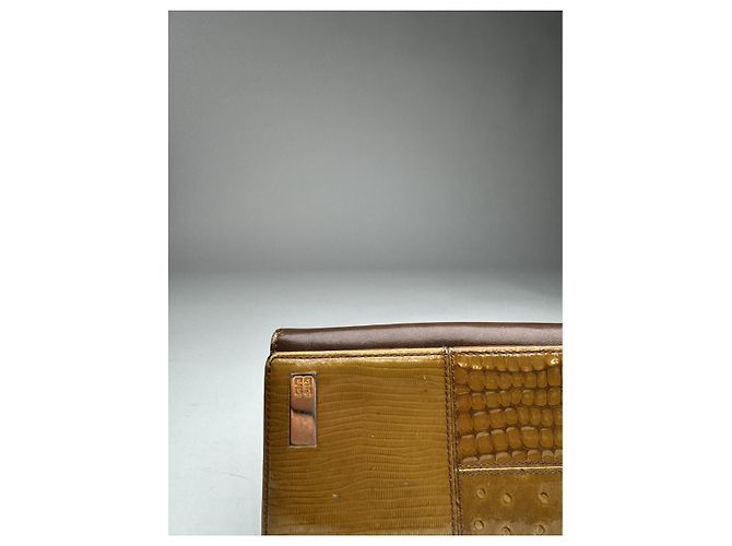 Cartera de cuero patentado marrón Givenchy GV3 Castaño - vista 2