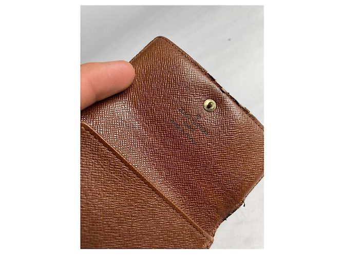 Portefeuille en cuir marron Joséphine Louis Vuitton - vue 4
