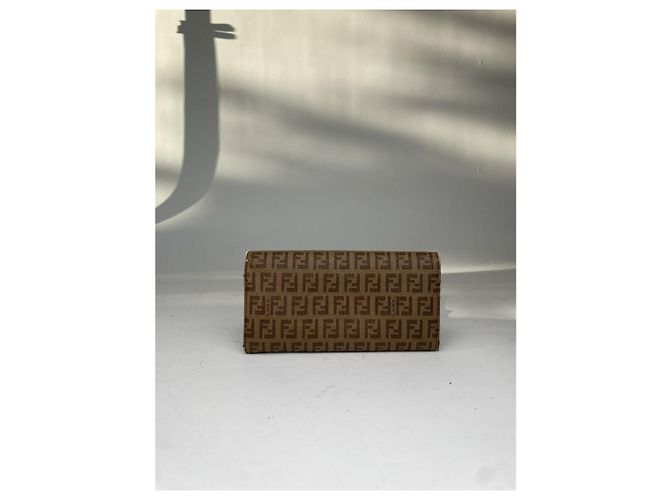 Fendi Baguette braune Lederbörse - Ansicht 2