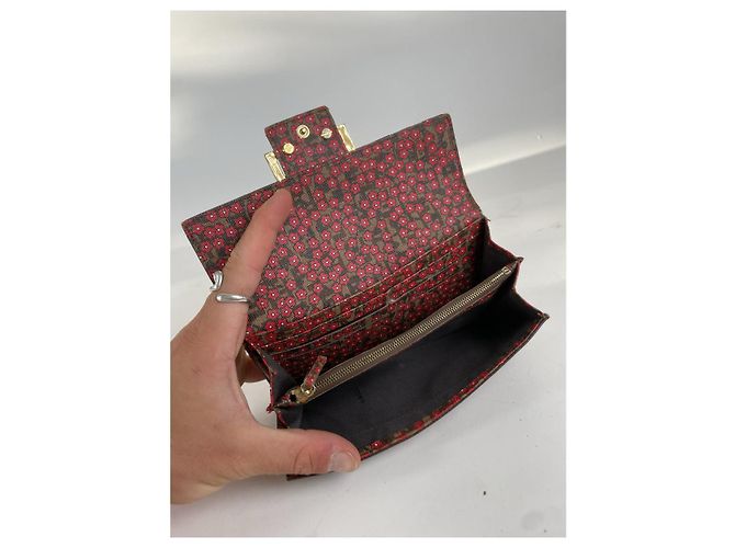 Fendi Baguette braune Lederbörse - Ansicht 3