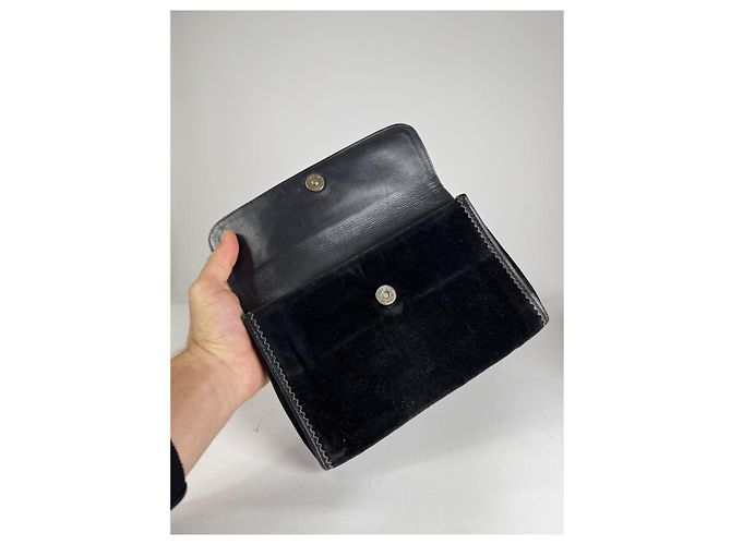 Clutch in pelle nera Bow Cut di Givenchy Nero - vista 3