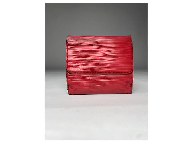 Portafoglio in pelle rossa Louis Vuitton Twist Rosso - vista 2
