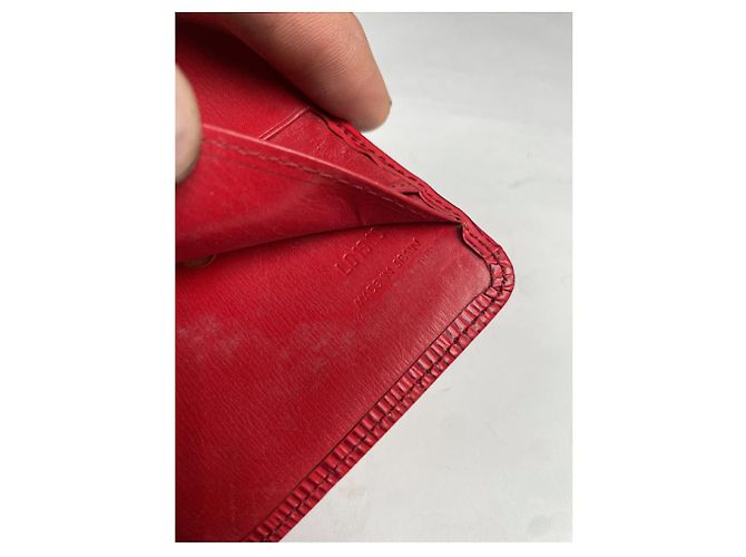 Portafoglio in pelle rossa Louis Vuitton Twist Rosso - vista 5