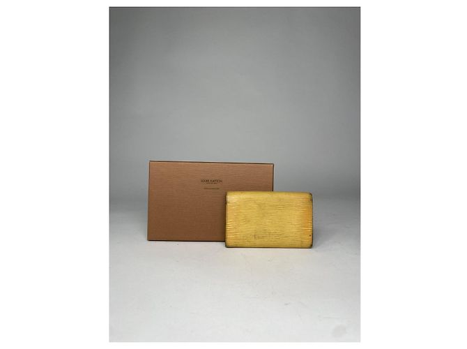 Cartera de cuero amarilla Louis Vuitton Twist Amarillo - vista 2