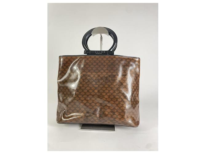 Céline Celine Ring Handtasche aus braunem Lackleder - Ansicht 3