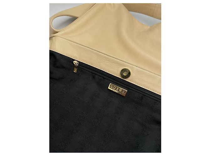 Loewe Puzzle Beiger Lederhandtasche - Ansicht 4