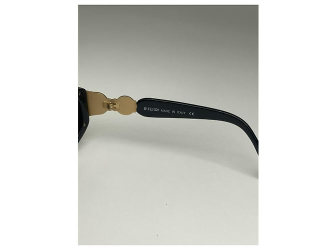 Fendi schwarze Kunststoffsonnenbrille - Ansicht 3
