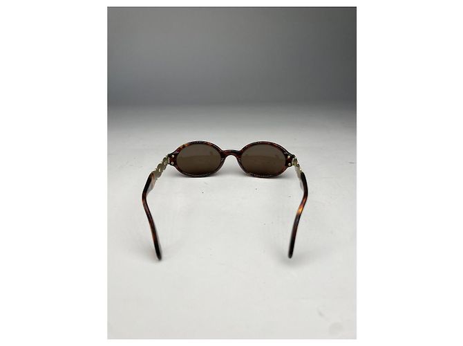 Gafas de sol de metal marrón Fendi Castaño - vista 3