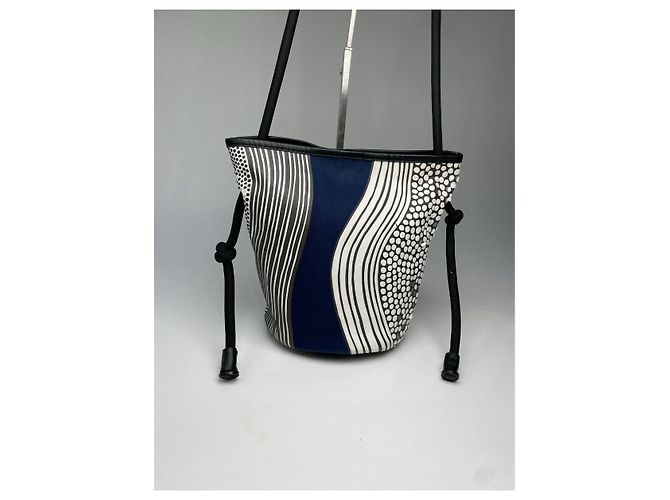 Pleats Please blauer Polyester-Handtasche - Ansicht 3