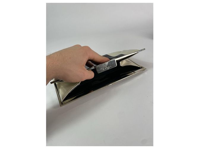Marni schwarze Lackleder-Clutch - Ansicht 5