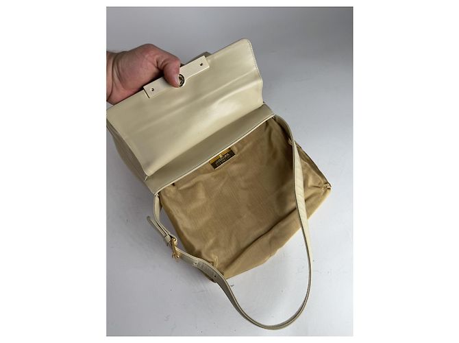 Givenchy Whip Beiger Lederhandtasche - Ansicht 2