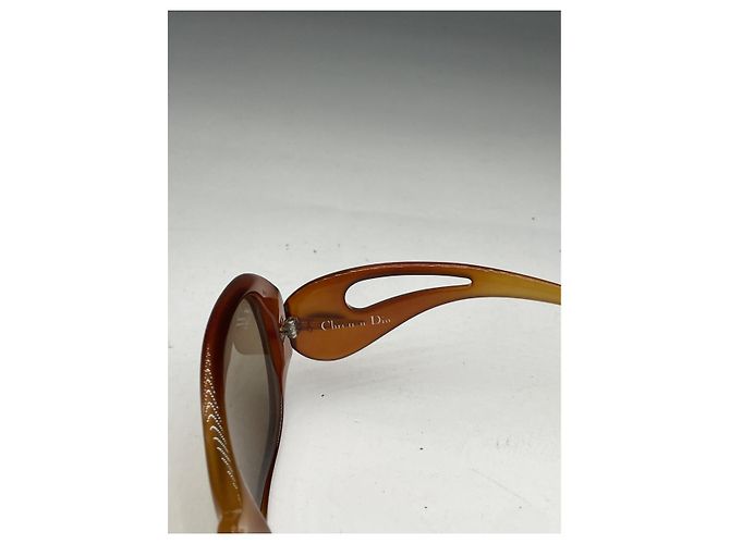 Gafas de sol de plástico marrón Dior Castaño - vista 3