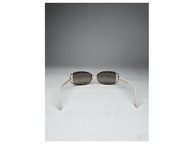 Gafas de sol de metal dorado Chanel - vista 4