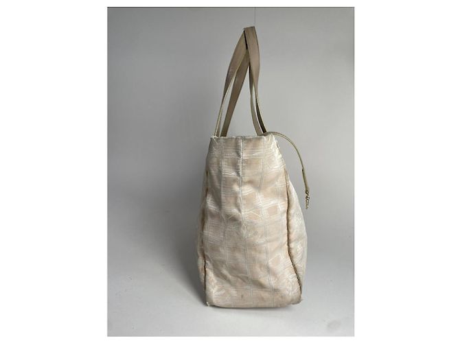 Timeless Chanel Beiger Polyester-Handtasche - Ansicht 4
