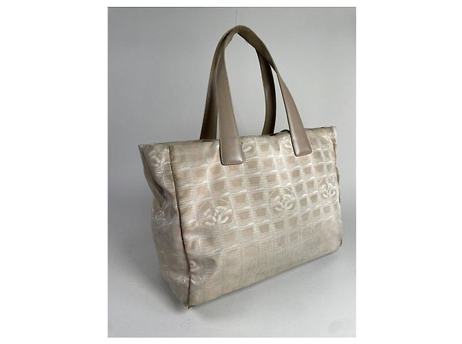 Timeless Chanel Beiger Polyester-Handtasche - Ansicht 5