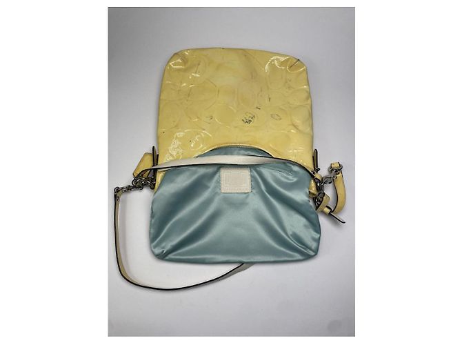 Borsa a mano Hobo in pelle verniciata gialla di Coach Hamilton Giallo - vista 2