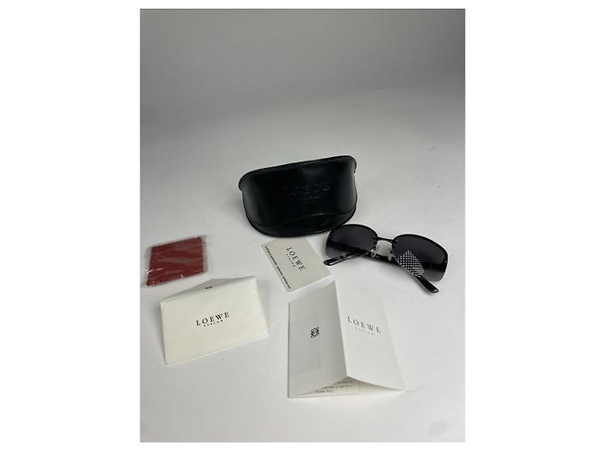 Occhiali da sole in plastica nera Loewe Nero - vista 2