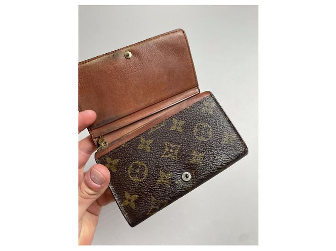 Cartera de cuero marrón Louis Vuitton Flore Castaño - vista 5