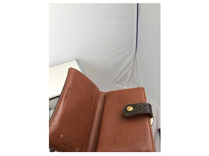 Organizer Cartera de cuero marrón Louis Vuitton Juliette Castaño - vista 5