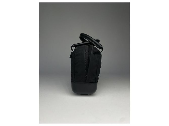 Schwarze Polyester-Handtasche von Bottega Veneta - Ansicht 4