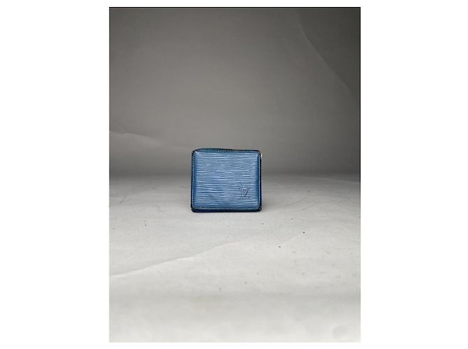 Borsa in pelle blu Anaé di Louis Vuitton - vista 2