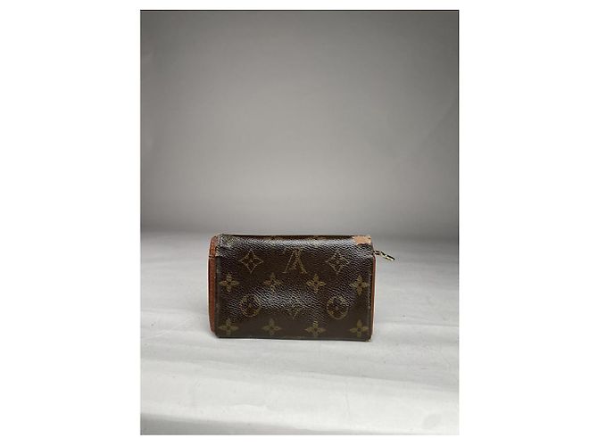 Billetera de cuero marrón Louis Vuitton Marie Castaño - vista 3