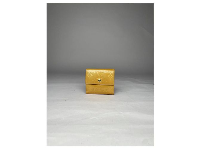 Portafoglio in pelle gialla Louis Vuitton Metis Giallo - vista 2