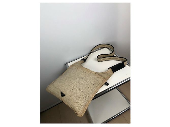 Borsa a mano in cotone beige Prada Cleo - vista 2