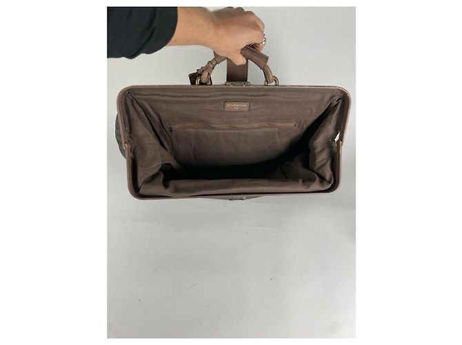 Bolso de viaje de cuero marrón Givenchy Castaño - vista 2