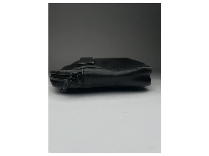 Borsa a mano in pelle nera Issey Miyake Nero - vista 5