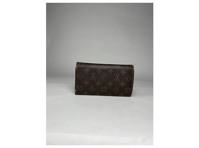 Billetera de cuero marrón Louis Vuitton Flore Castaño - vista 2