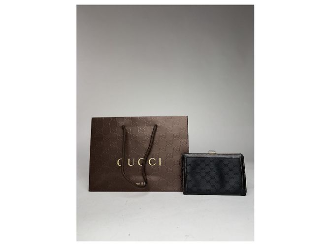 Portafoglio in pelle nera Gucci Marmont Nero - vista 2
