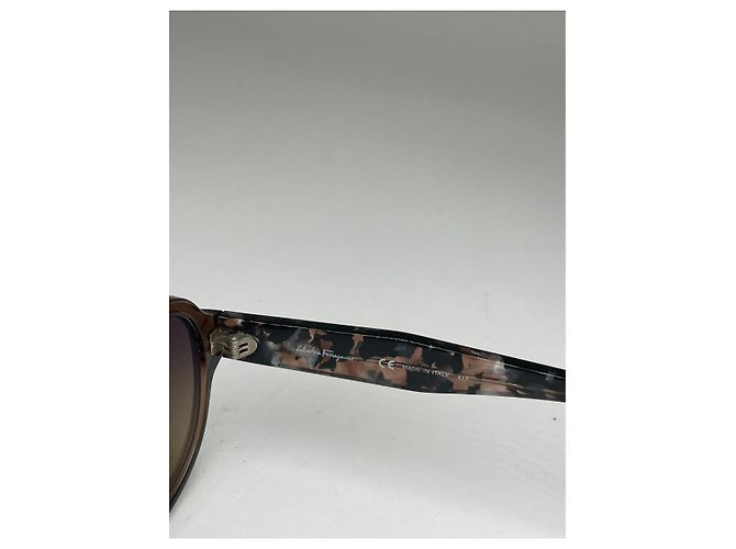 Gafas de sol de plástico marrón Salvatore Ferragamo Castaño - vista 2