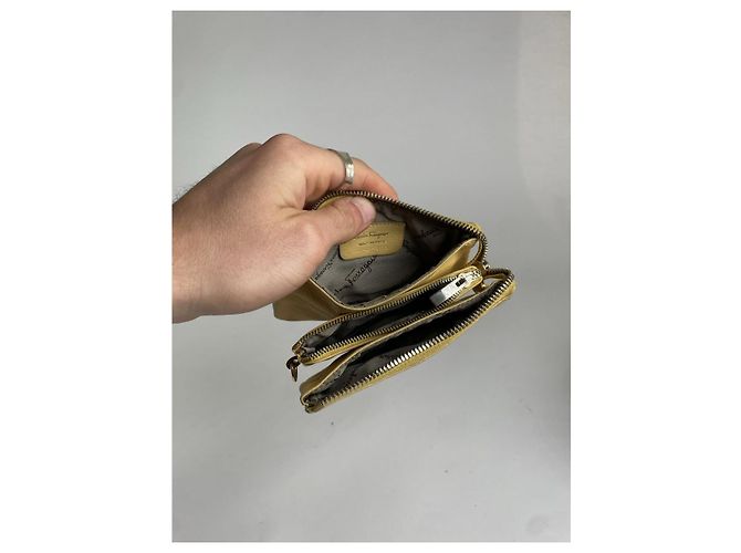 Billetera de cuero beige Salvatore Ferragamo - vista 5