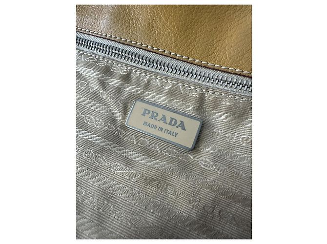 Borsa in pelle marrone Prada Bibliothèque - vista 3