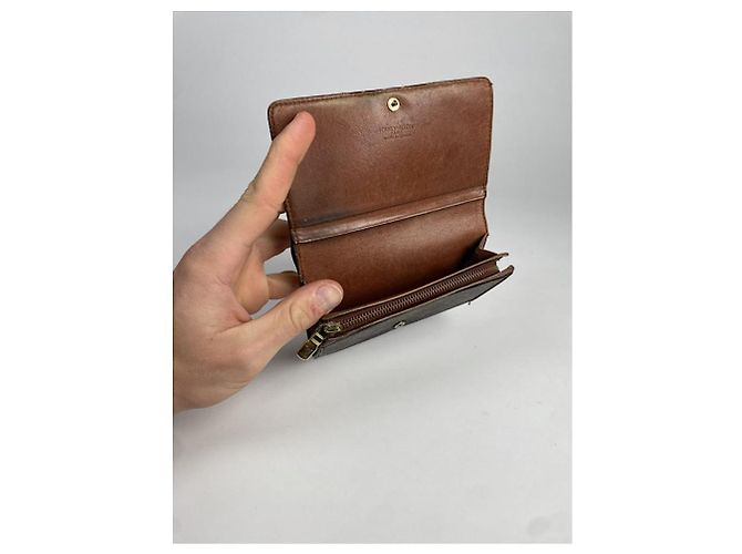 Cartera de cuero marrón Louis Vuitton Flore Castaño - vista 4