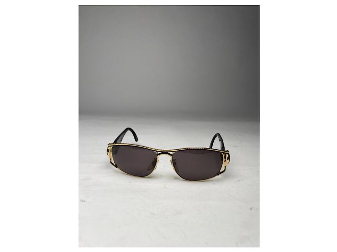Fendi schwarze Kunststoffsonnenbrille - Ansicht 3