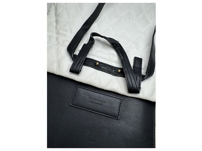 Givenchy schwarzer veganer Leder-Rucksack - Ansicht 4