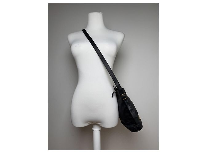 Givenchy 4G schwarze Lederhandtasche - Ansicht 2