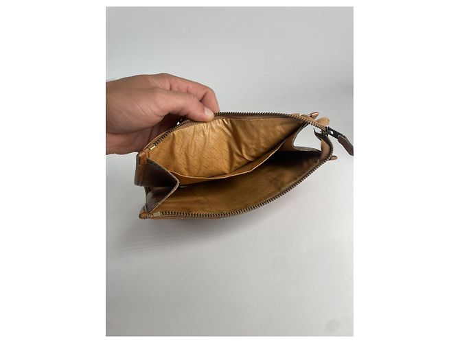 Clutch in pelle marrone Dior D-Bee - vista 2