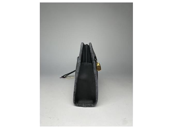 Clutch in pelle nera Givenchy Emblem Nero - vista 4