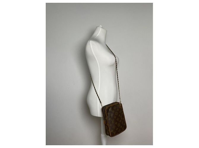 Borsa a mano in pelle marrone Louis Vuitton - vista 3