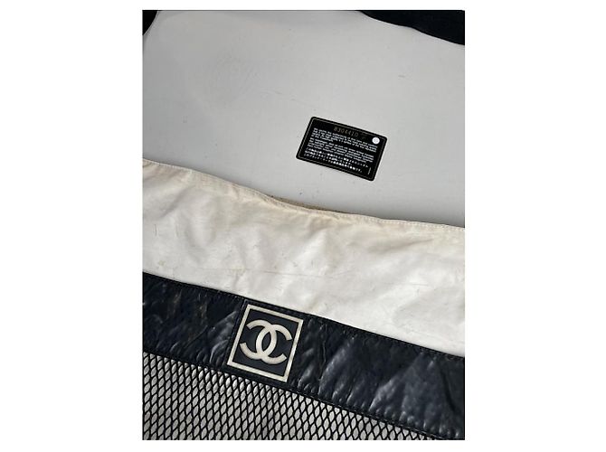 Sac à main en polyester blanc Chanel - vue 4