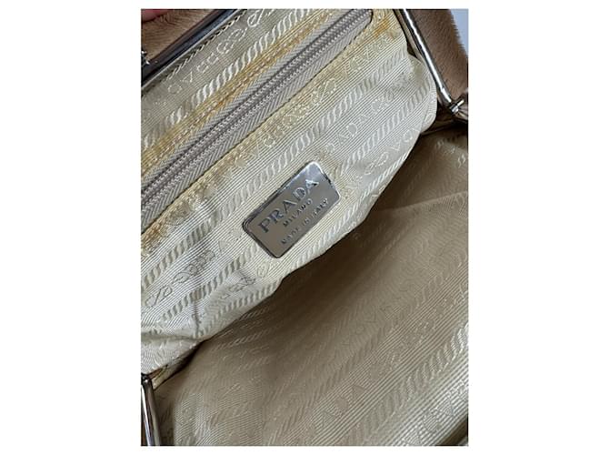 Borsa in pelliccia marrone Prada Re-Edition 2000 - vista 4