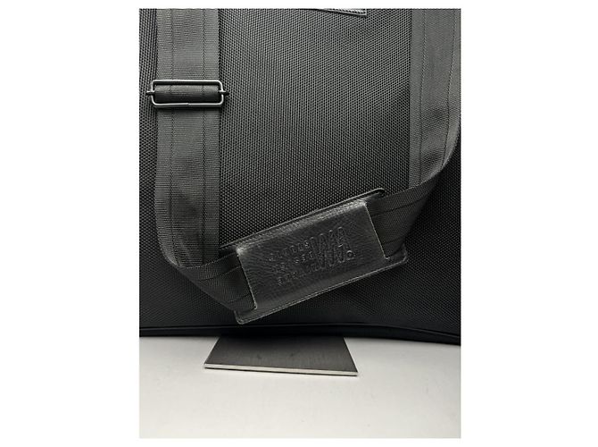 Borsa da viaggio in pelle nera Issey Miyake - vista 5