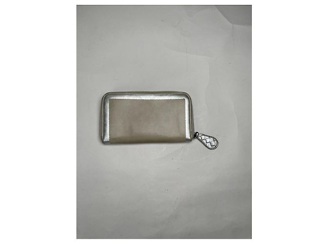 Billetera de cuero plateada Bottega Veneta Plata - vista 4