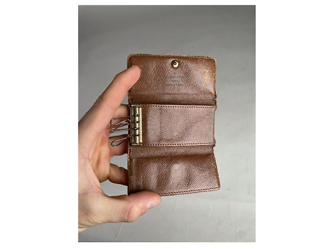 Borsa in pelle marrone Lockme di Louis Vuitton - vista 3