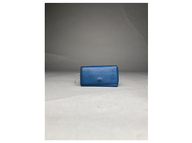 Borsa in pelle blu Lockme di Louis Vuitton - vista 3