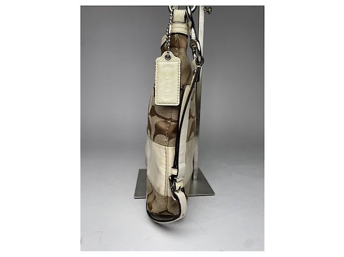 Borsa a mano in cotone beige Sufflette Signature di Coach - vista 2