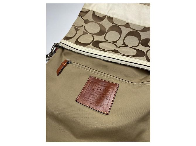 Borsa a mano in cotone beige Sufflette Signature di Coach - vista 4